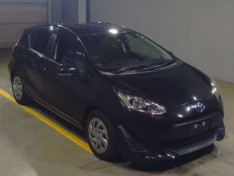 TOYOTA AQUA 2020 Image 3
