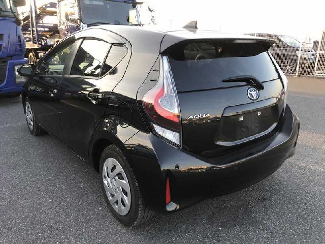 TOYOTA AQUA 2020 Image 22