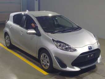 TOYOTA AQUA 2020 Image 16