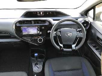 TOYOTA AQUA 2020 Image 10