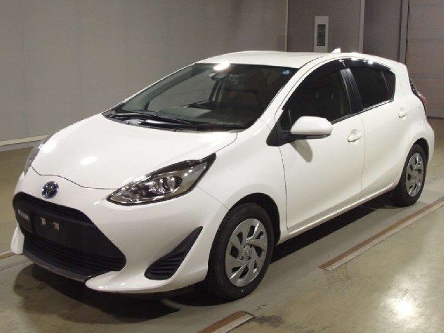 TOYOTA AQUA 2020 Image 22