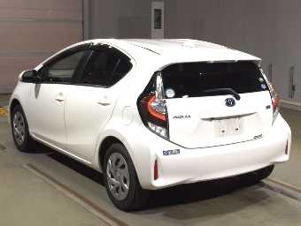 TOYOTA AQUA 2020 Image 19