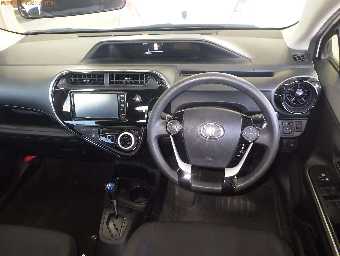 TOYOTA AQUA 2020 Image 6