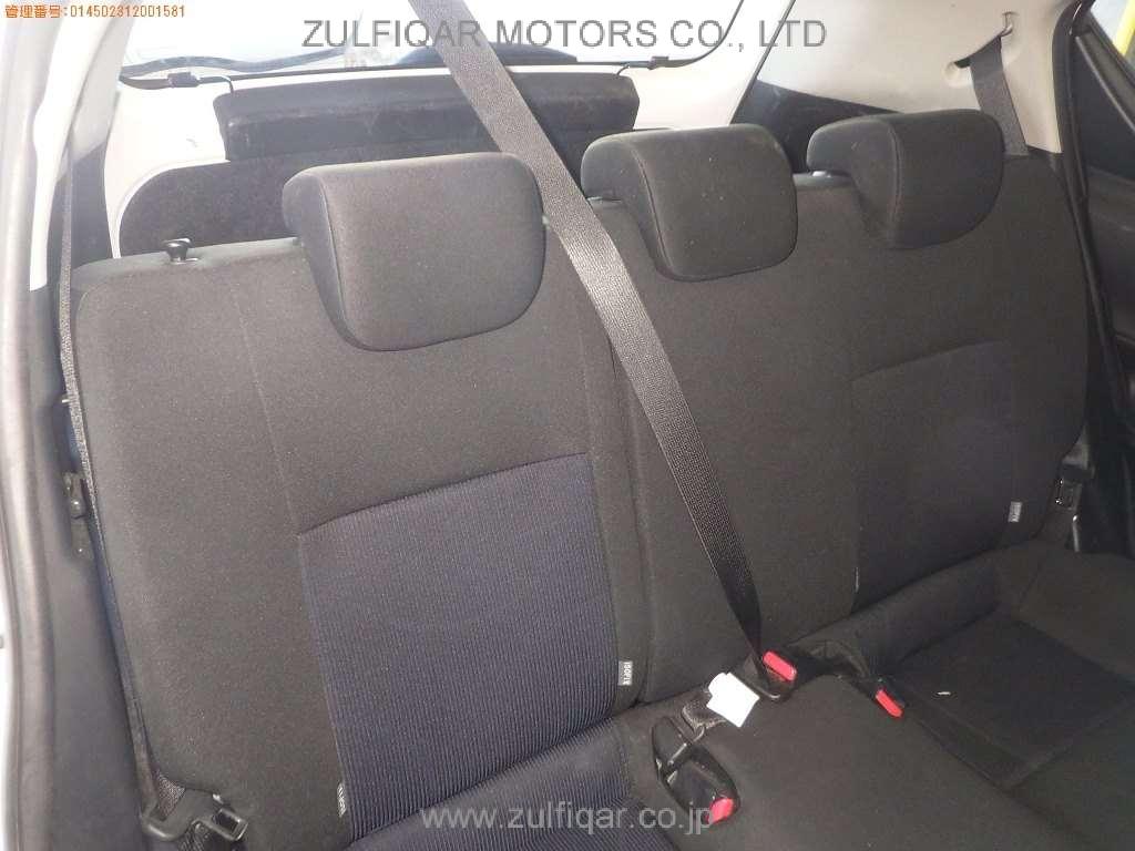 TOYOTA AQUA 2020 Image 7