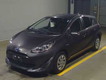TOYOTA AQUA 2019 Image 1