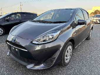 TOYOTA AQUA 2019 Image 16