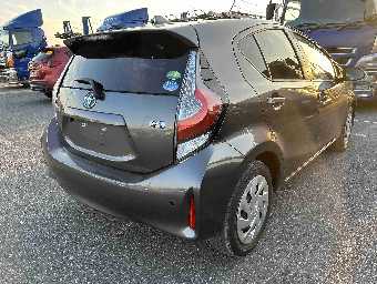 TOYOTA AQUA 2019 Image 17