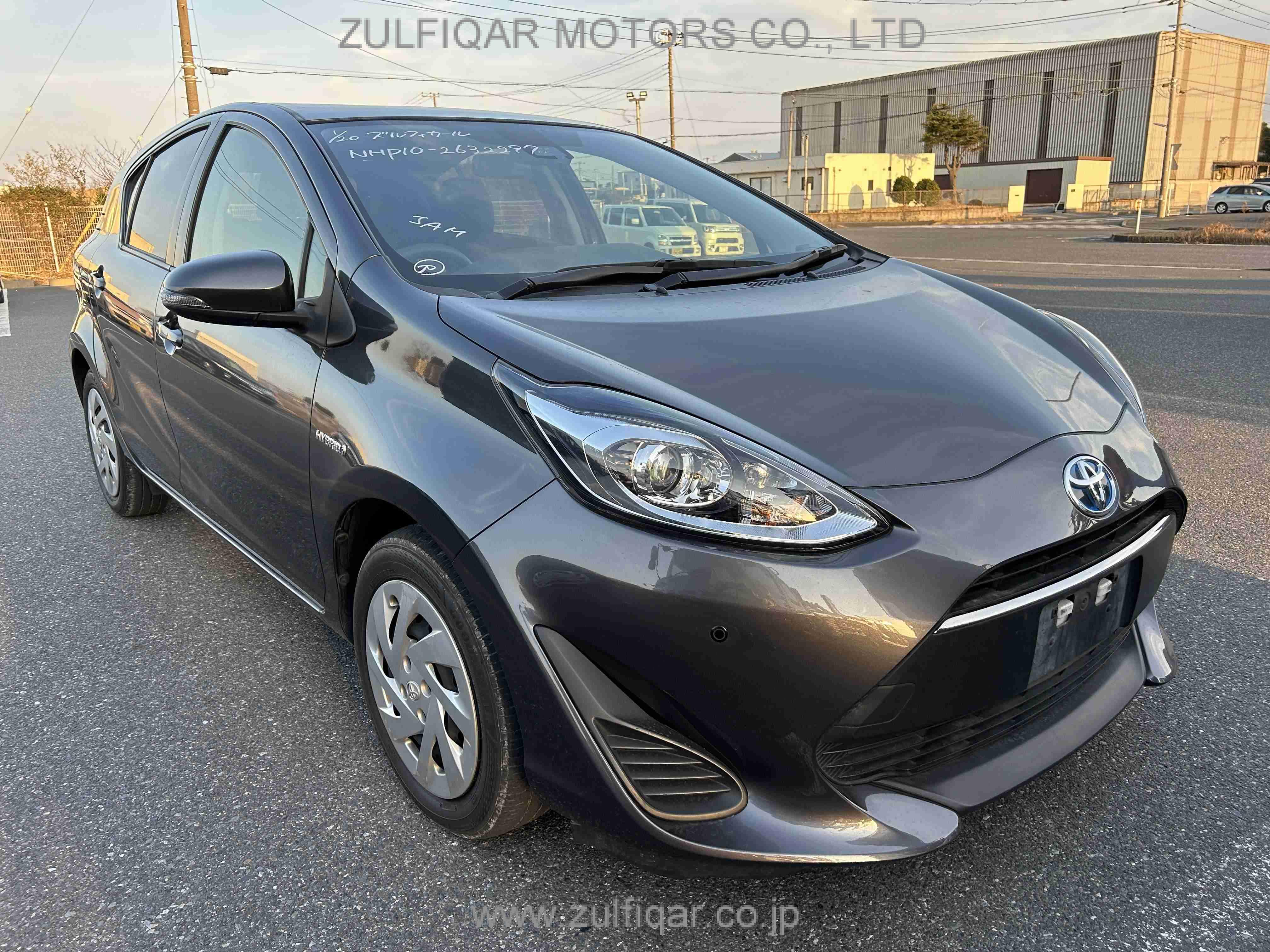 TOYOTA AQUA 2019 Image 24