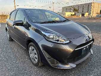 TOYOTA AQUA 2019 Image 18