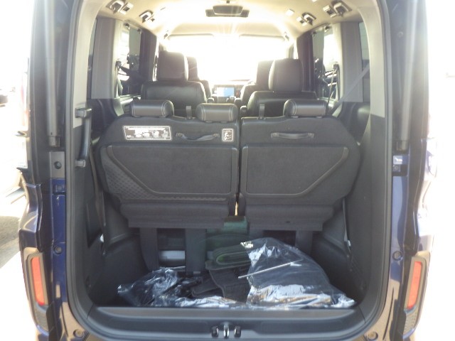 HONDA STEPWGN SPADA 2021 Image 19