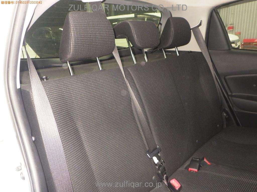 TOYOTA VITZ 2018 Image 7