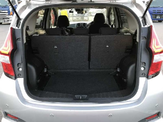 NISSAN NOTE 2020 Image 19