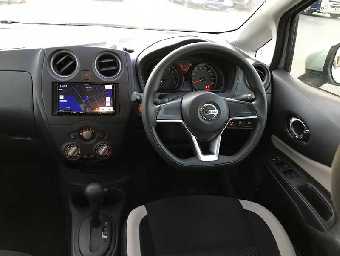 NISSAN NOTE 2020 Image 5