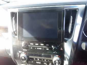 TOYOTA ALPHARD 2021 Image 5