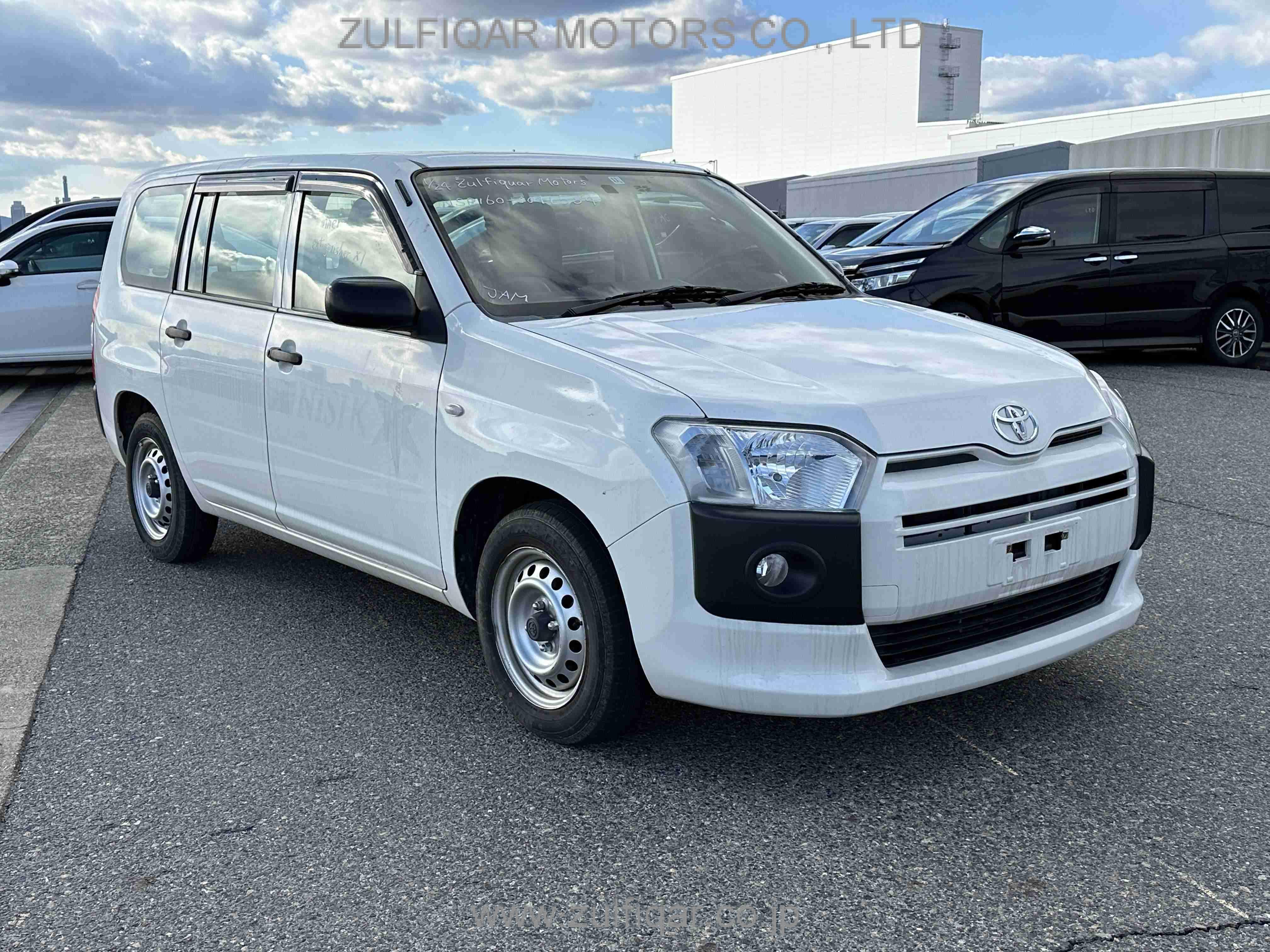 TOYOTA PROBOX 2018 Image 21