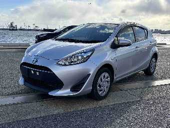 TOYOTA AQUA 2018 Image 14