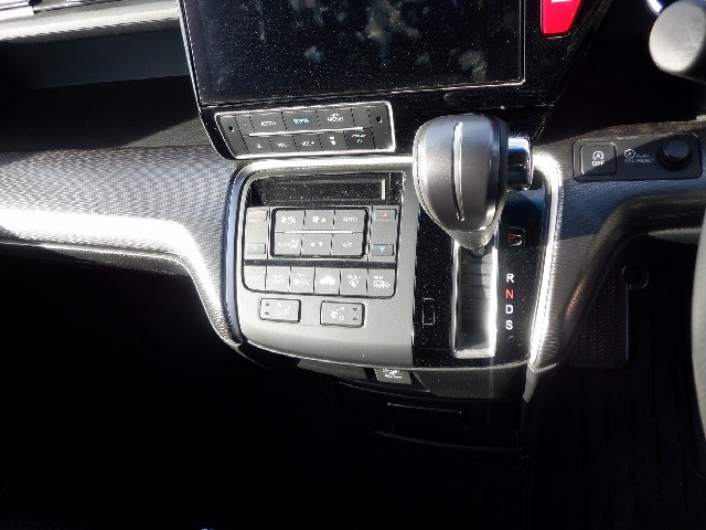 HONDA STEPWGN SPADA 2019 Image 20