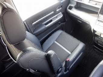 HONDA STEPWGN SPADA 2019 Image 17