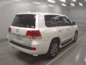 TOYOTA LAND CRUISER 2016 Image 2