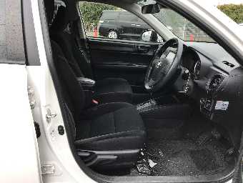 TOYOTA COROLLA AXIO 2018 Image 8