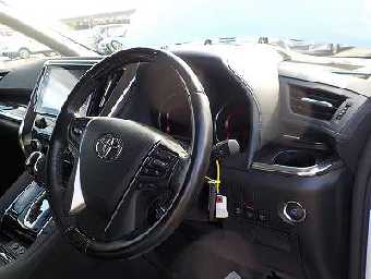 TOYOTA ALPHARD 2021 Image 11