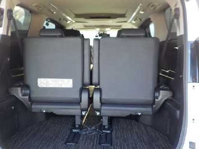 TOYOTA ALPHARD 2021 Image 25