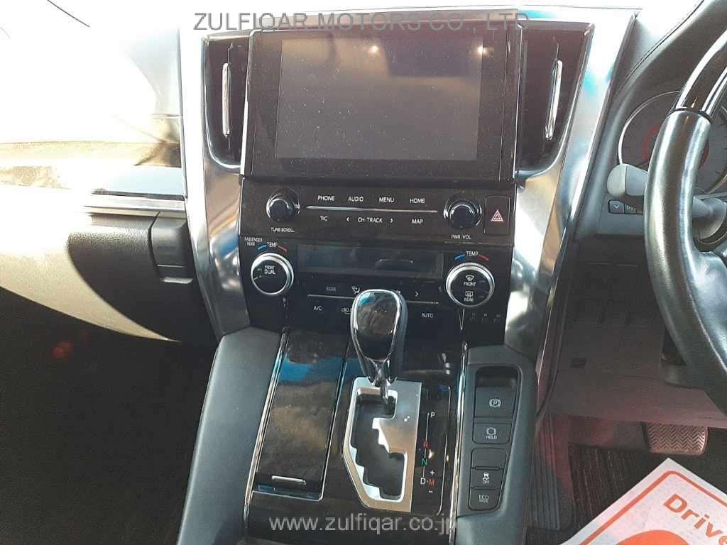 TOYOTA ALPHARD 2021 Image 10