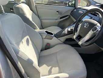 TOYOTA PRIUS PHV 2015 Image 7