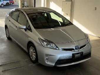 TOYOTA PRIUS PHV 2015 Image 1