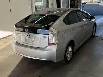 TOYOTA PRIUS PHV 2015 Image 5