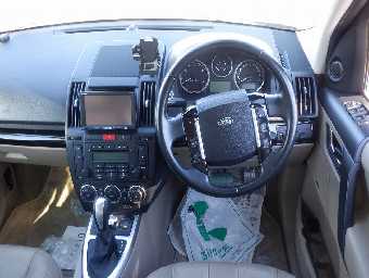 LAND ROVER FREE LANDER 2 2011 Image 12