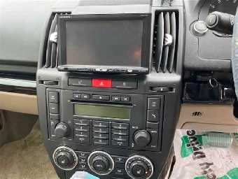 LAND ROVER FREE LANDER 2 2011 Image 6