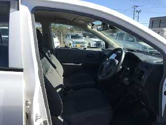 NISSAN NV150 AD 2018 Image 16