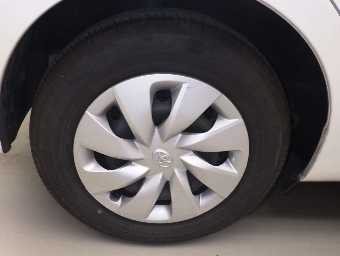 TOYOTA VITZ 2018 Image 9