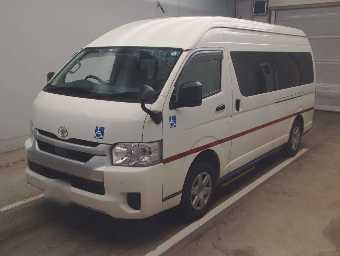 TOYOTA HIACE BUS 2020 Image 1