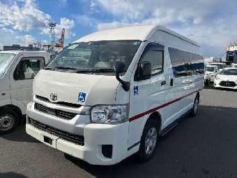 TOYOTA HIACE BUS 2020 Image 12