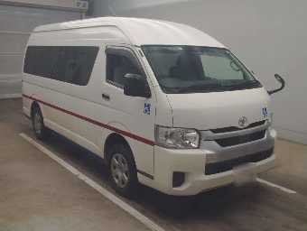 TOYOTA HIACE BUS 2020 Image 3
