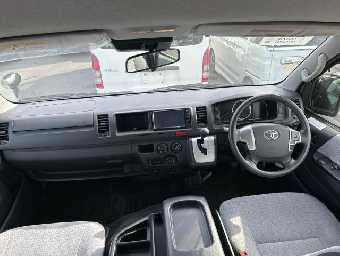 TOYOTA HIACE BUS 2020 Image 20