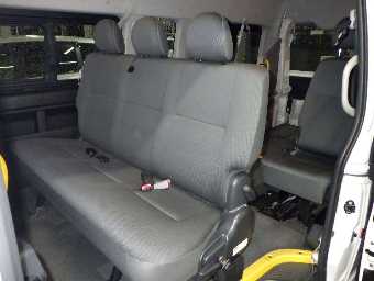 TOYOTA HIACE BUS 2020 Image 7