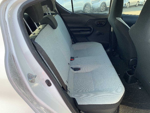 TOYOTA AQUA 2018 Image 25