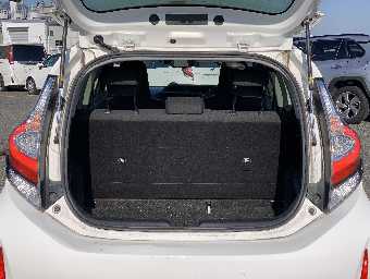 TOYOTA AQUA 2018 Image 19