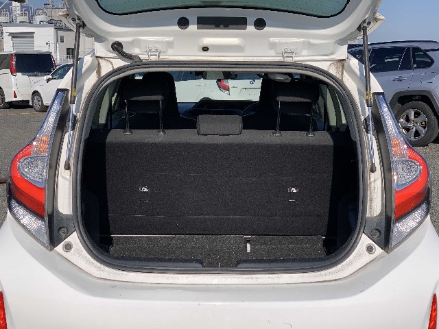 TOYOTA AQUA 2018 Image 26