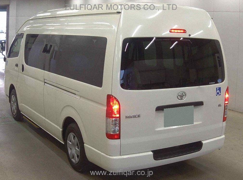 TOYOTA HIACE BUS 2017 Image 2