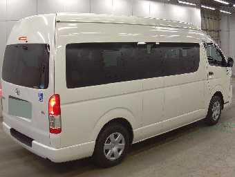 TOYOTA HIACE BUS 2017 Image 5