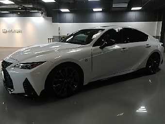 LEXUS IS 2022 Image 6