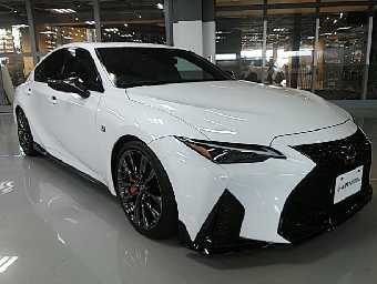 LEXUS IS 2022 Image 7