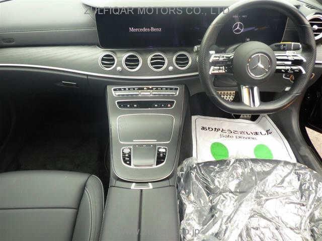 MERCEDES BENZ E CLASS 2021 Image 3