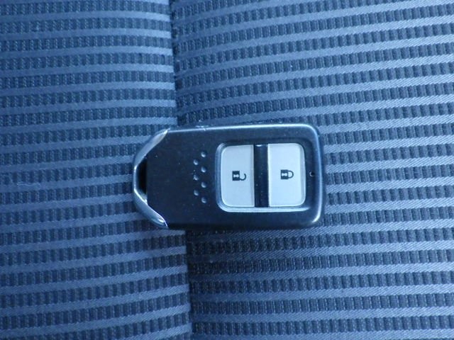 HONDA FIT HYBRID 2018 Image 20