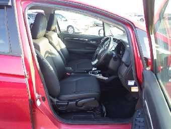 HONDA FIT HYBRID 2018 Image 17