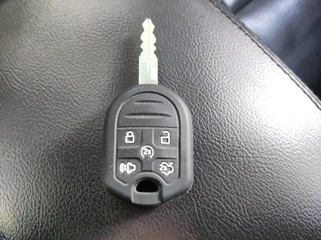 FORD EXPLORER 2012 Image 20